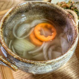 コクうま 玉ねぎとにんじんのコンソメスープ レシピ 作り方 By みみこ 楽天レシピ コクうま 玉ねぎとにんじんのコンソメスープ レシピ 作り方 By みみこ 楽天レシピ